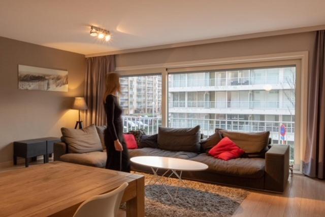 Appartement Nieuwpoort-Bad Met Garage Dış mekan fotoğraf
